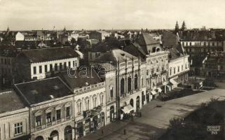 Debrecen, Végh Gyula szőrme áruháza, Zsák-ponyva üzlet, kereskedő társulat épülete
