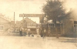 Budapest XIX. Kispest, Varga Dénes fa és széntelepe, hátoldalon Diskay Mona Lisa fényképező reklámja, photo