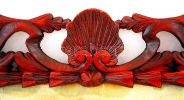 Egyedi készítésű dekoratív képkeret, faragott, pácolt hársfa, hibátlan állapotban, nyomattal, belső:...