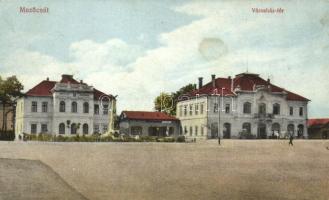 Mezőcsát Városház tér (Rb)