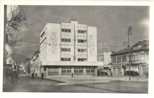 Turócszentmárton, Mannesmann és Josef Bukovski üzlete, Bata cipőbolt / shops