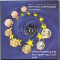 2007. 1Ft-100Ft 8klf db, dísztokos szettek, bennük 50Ft "50 éves a Római Szerződés" (2x) T...