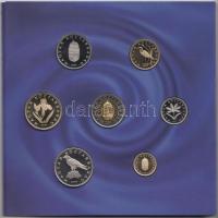 2007. 1Ft-100Ft 8klf db, dísztokos szettek, bennük 50Ft "50 éves a Római Szerződés" (2x) T...