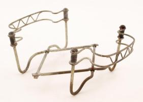 Régi fém lábos alátét