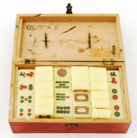 Madzsong játékkészlet fa dobozban, hiányos