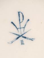 Herendi rózsamintás kis porcelán váza, kézzel festett, jelzett (másodosztályú), apró kopásnyomokkal,...