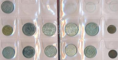 Bulgária 131db-os vegyes fémpénz gyűjtemény 2 albumban és berakólapokon, közte néhány szerb érme T:v...