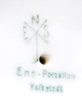 Ens fehér mázas porcelán madárpár, aranyozott, farkánál restaurált, jelzett, m: 18 cm