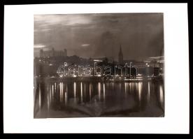 cca 1930 Éjszakai városkép, 24x30 cm