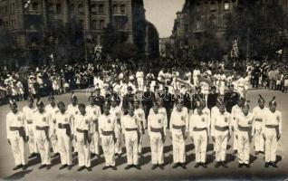 Budapest V. Szabadság tér, Levente felvonulás photo (fl)