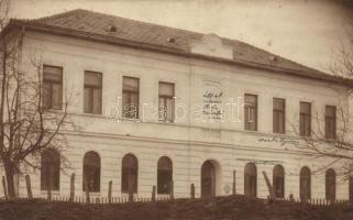 Pozsonyivánka (?) népiskola / school, photo