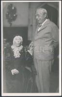 Wellesz Fotószalon: Törzs Jenő (1887-1946) színész, író, filmrendező egy jelenetben, fotólap, 8,5x13,5 cm