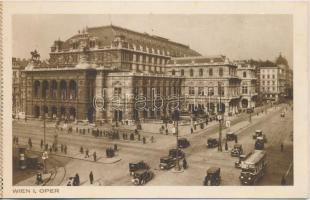 Vienna, Wien I. Kartnerstrasse 45. Nissel & Sikora postcard bookled with 3 postcards