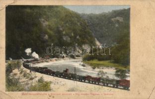 Sztrecsnói-szoros, Vág folyó, vasút, vonat / gorge, river, train, railway (r)