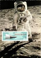 Űrhajósok - képeslap füzet 17 lappal + 4 db vegyes űrkutatással kapcsolatos modern képeslap / postca...