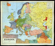Európa térképe az 1942. évi Földrajzi Zsebkönyvhöz. 1:8,000.000. Kir. Honvéd Térképészeti Intézet. Kis folttal.  63x76cm