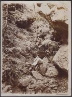 cca 1900-1930 Alvinc, Retyezát, 2 db csoportkép, hátulján feliratozva, 12×9 ill. 14×9 cm