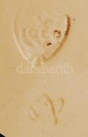 Jelzett antik áttört tányér, kézzel festett, máz hibákkal, d:23 cm