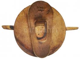 Berán Nándor (1889-1965) 1938. "V.M.P.P. - V. Magyar Pilóta Piknik" zománcozott fém gombly...