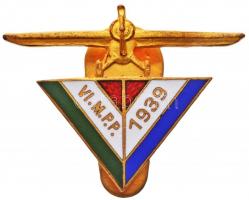 Berán Nándor (1889-1965) 1939. "VI.M.P.P. - VI. Magyar Pilóta Piknik" zománcozott fém gomb...
