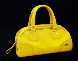 Lacoste márka jelzésű női táska, 17x31cm
