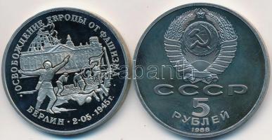 Szovjetunió 1988. 5R Cu-Ni "Kijev" + Oroszország 1995. 3R Cu-Ni "Berlin elfoglalása" T:PP ujjlenyomatos Soviet Union 1988. 5 Roubles Cu-Ni "Kiev" + Russia 1995. 3 Roubles Cu-Ni "Capture of Berlin" C:PP fingerprint