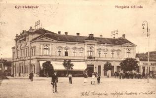 Gyulafehérvár, Hungária szálloda, Takarékpénztár, Grüninger üzlete, kiadja Weisz Bernát / hotel, bank, shop (EK)