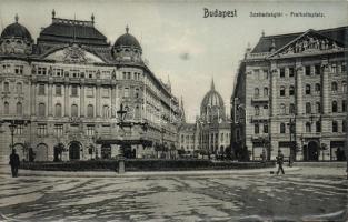 32 db vegyes Budapest képeslap / 32 mixed Budapest postcards
