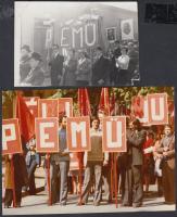 cca 1950-60 Szocialista vállalatok felvonulásai, csoportképei, különböző méretben. 8-12cm, a sarka h...