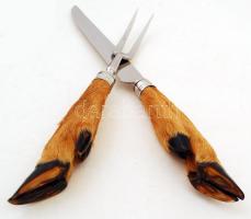 Őzláb nyelű húsvilla (h: 28,5 cm) és szeletelő kés (h: 32,5 cm), saját dobozában