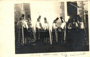23 db régi, magyar népviseletes képeslap, illetve fotólap / 23 Hungarian folklore postcards, photo c...