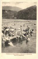Szovátafürdő, Medve-tó, fürdőzők, kiadja Borbély Gyula / lake, bathing people