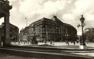 6 db vegyes képeslap magyar szállodákról, több háború előtti darabbal / 6 postcards of Hungarian hot...