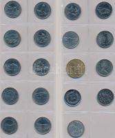 Kanada ~170db-os fémpénz gyűjtemény érmetartó albumban T:vegyes
Canada ~170pcs of coins in collector...