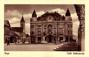 Baja Tóth Kálmán tér