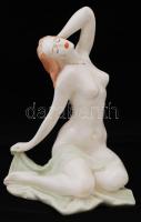 Aquincumi porcelán támaszkodó akt, kézzel festett, hibátlan, jelzett, m: 24 cm