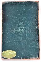 1944. "A Magyar Úszó-Szövetség Bajnoki Érme" fém díjérem (50mm) márványtalpon (145x91mm) +...