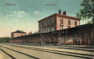 Érsekújvár, vasútállomás / railway station