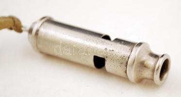 Fém cserkész síp, h: 5,5 cm