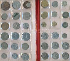 77db vegyes fémpénz albumba rendezve, közte néhány ezüst is! T:vegyes
77pcs of mixed coins in album,...