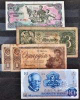 158db vegyes magyar és külföldi bankjegy, albumba rendezve, közte érdekesebb darabok is T:vegyes