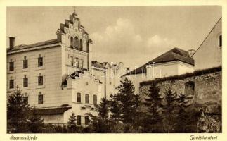 Szamosújvár, Javítóintézet / institute