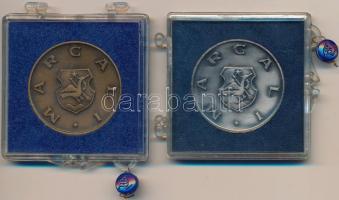 DN "Marcali" fém és Br emlékérem pár, mindkettő plombált "ÁPV" plasztiktokban (3...