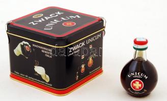 4 db-os 0,05 l-es Zwack Unicum díszdobozban