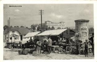 Banja Luka, market place with merchants (fa)