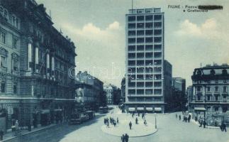 Fiume, Piazza Grattacielo / square, trams