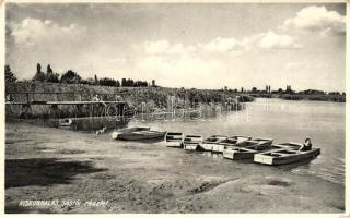 Kiskunhalas, Sóstó, csónakok (EK)