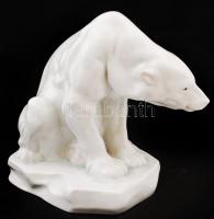 Herendi jegesmedve (Markup Béla), fehér mázas, jelzett, hibátlan, m: 19, h:21 cm