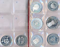 "NEMZETKÖZI GYERMEKÉV" ezüst fémpénz gyűjtemény érmetartó albumba rendezve: Bolívia 1979. ...