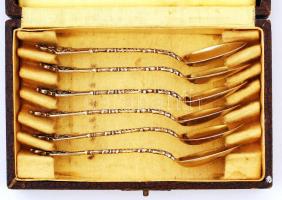 Ezüst (Ag.) mokkás kanál készlet, eredeti dobozában, h:11 cm, nettó:58 gr.